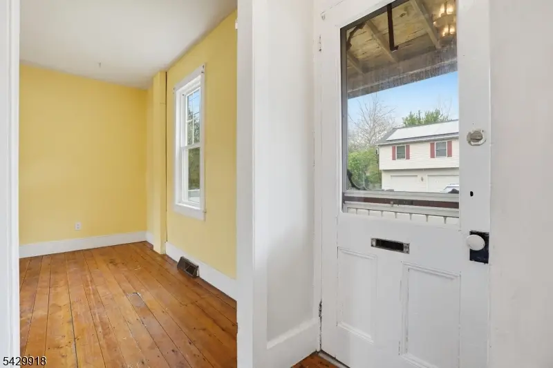 54 Front St, Belvidere, NJ 07823 - #2