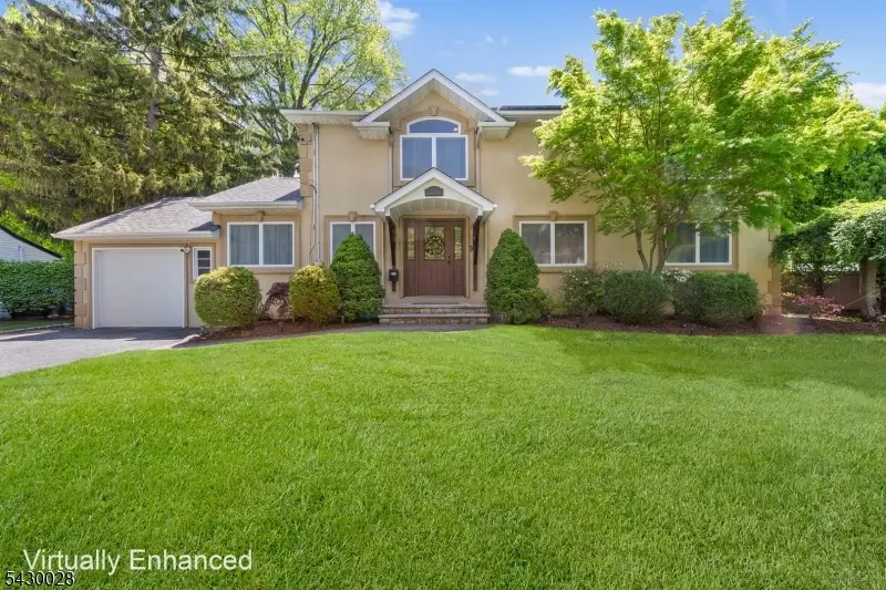 124 Crain Rd, Paramus, NJ 07652 - #1