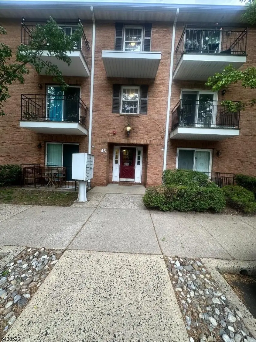 45 John St #3A, Bloomfield, NJ 07003 - #3