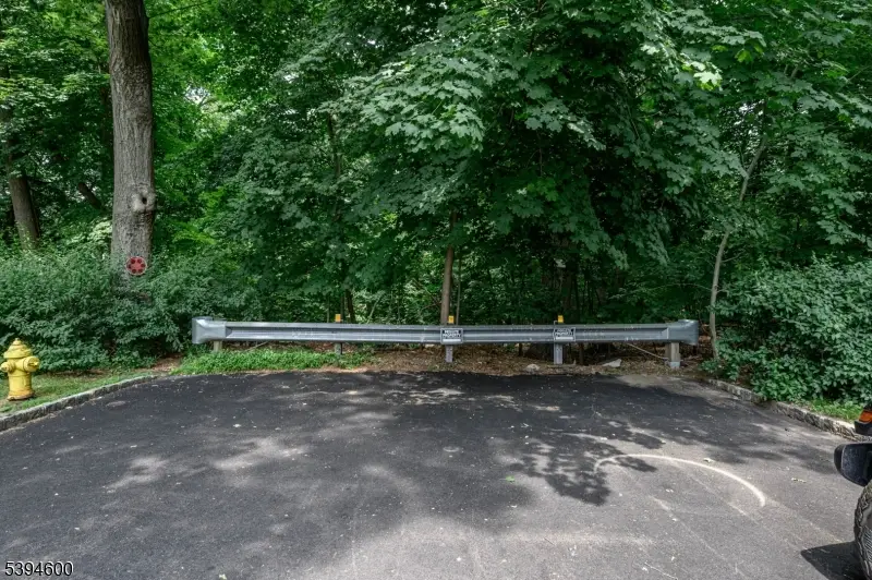 39 Forest Dr, Bloomfield, NJ 07003 - #1