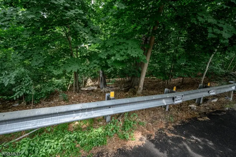 39 Forest Dr, Bloomfield, NJ 07003 - #3