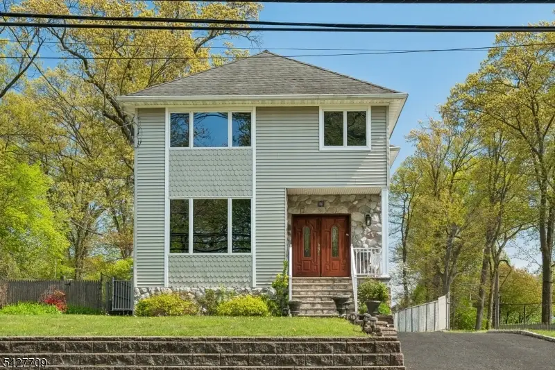 567 Mountain Ave, Springfield, NJ 07081 - #1