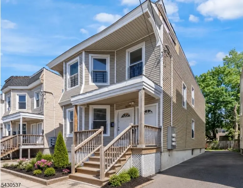 256 21st St, Irvington, NJ 07111 - #1