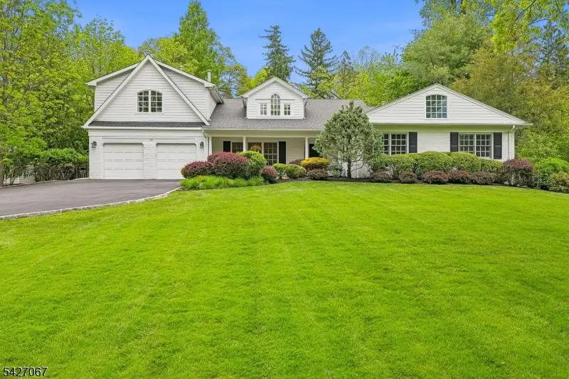 45 Joanna Way, Millburn, NJ 07078 - #1