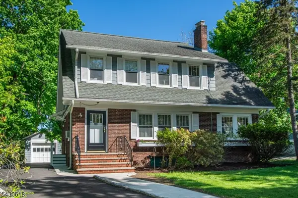 61 S Prospect St, Verona Twp., NJ 07044