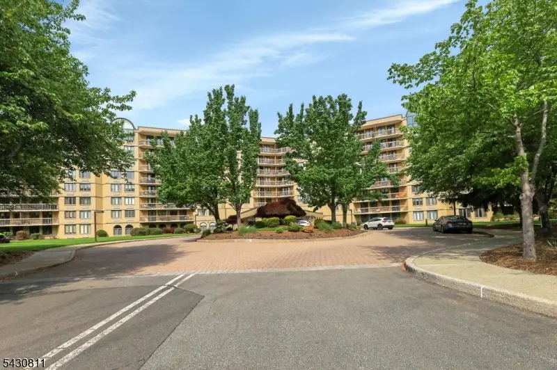 10 Smith Manor Blvd #804, West Orange, NJ 07052 - #1