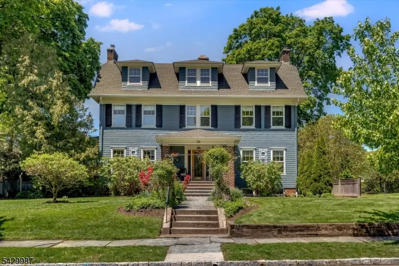 132 Christopher St, Montclair, NJ 07042 - #2