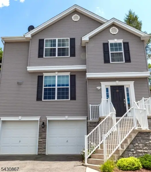 111 Sowers Dr, Mount Olive Twp., NJ 07840