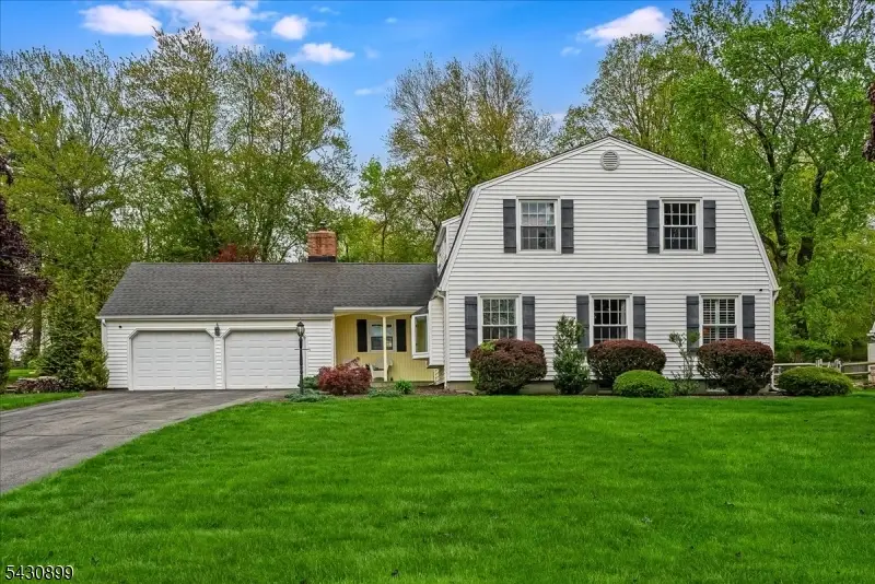 7 Heritage Dr, Sparta, NJ 07871 - #1