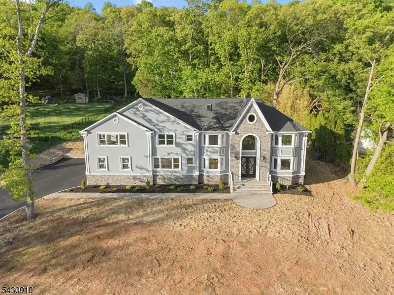 1395 Washington Valley Rd, Bridgewater, NJ 08807 - #2