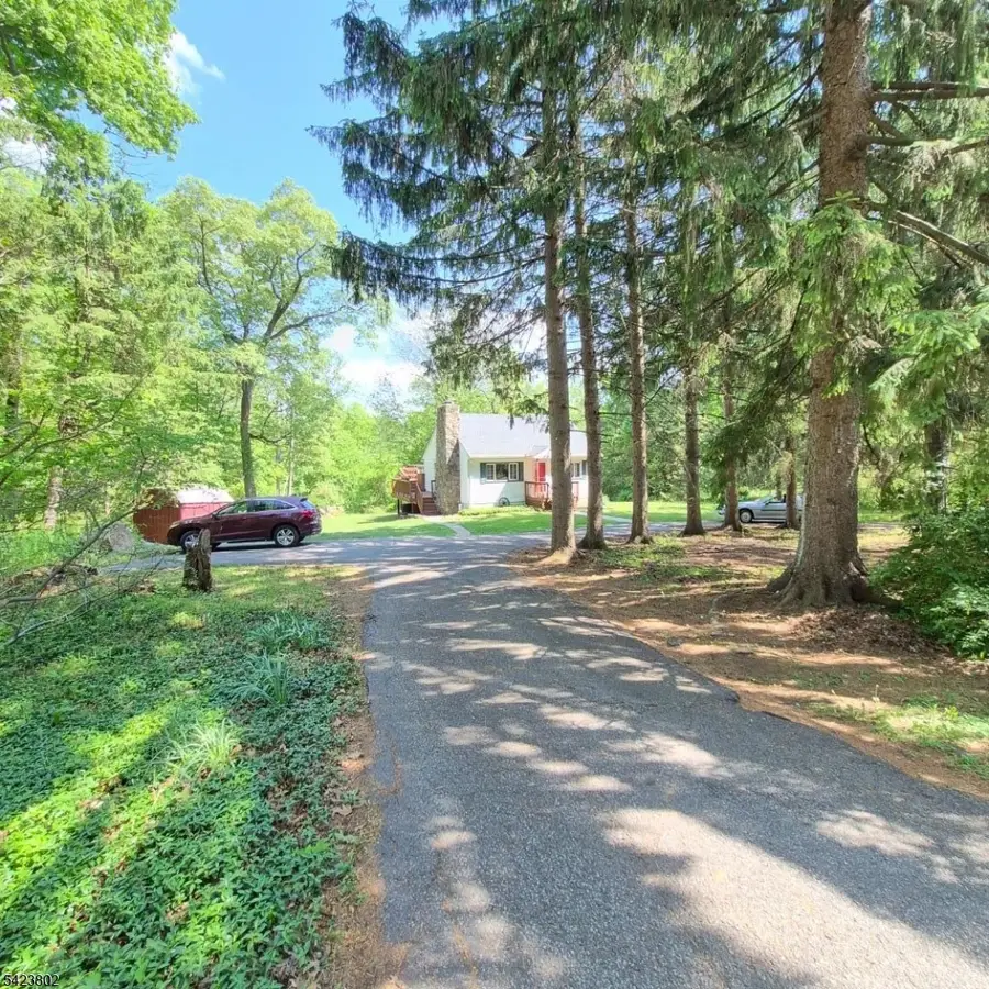 179 Hoffman Rd, Mansfield, NJ 07865 - #2