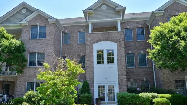 15 Zachary Way #9615, Mount Arlington Boro, NJ 07856