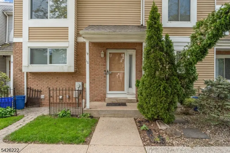 10 Bradovra Ct, Hillsborough, NJ 08844 - #1