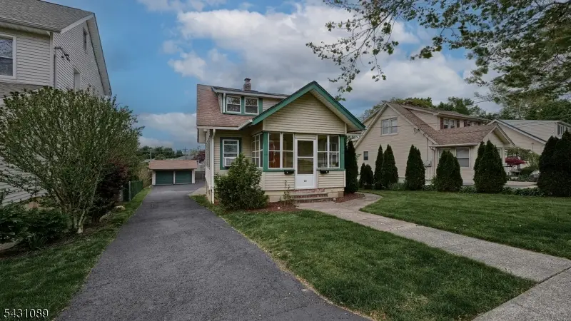 13 Parkway, Caldwell, NJ 07006 - #3