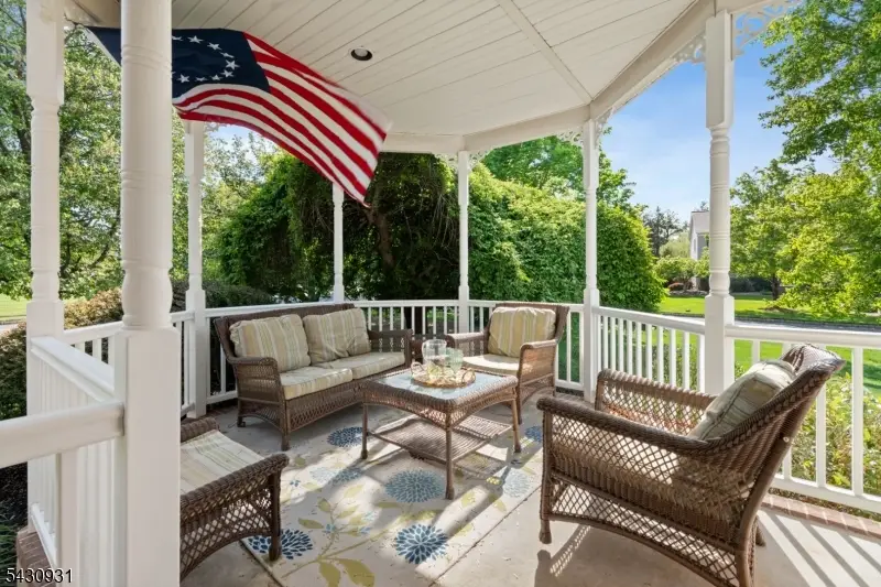 2 Smith Ct, Blackwells Mills, NJ 08844 - #3