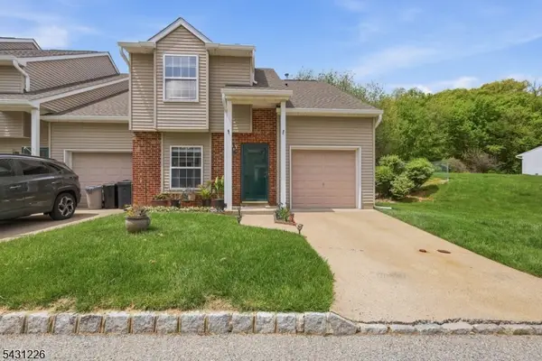 64 Cambridge, Oxford Twp., NJ 07863