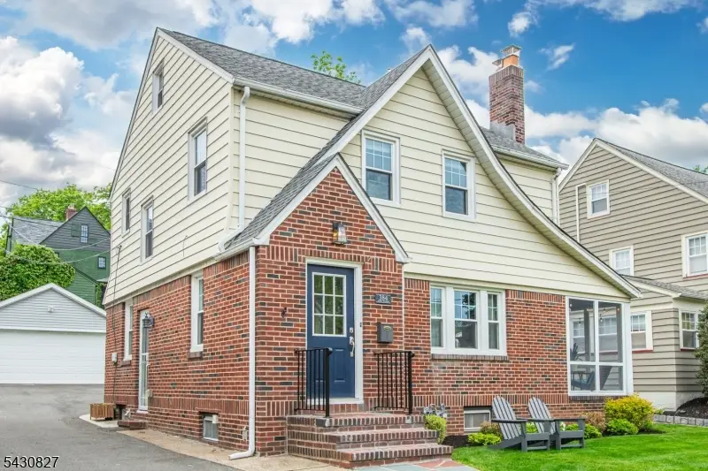 384 Essex Ave, Bloomfield, NJ 07003 - #2