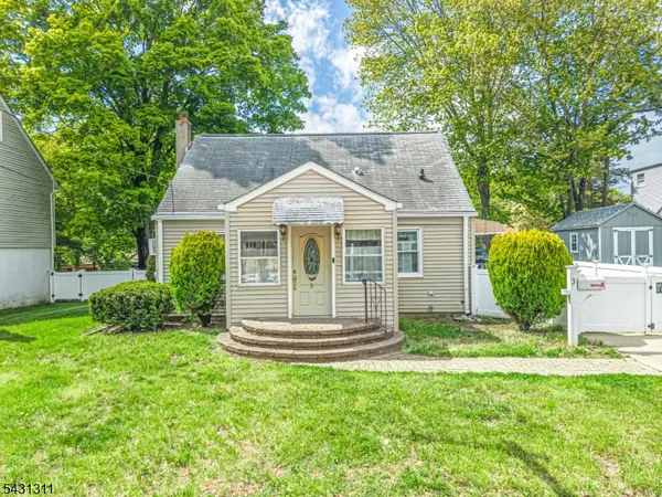 3 Terrace Ln, Ringwood Boro, NJ 07456
