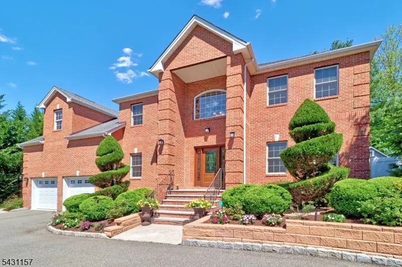 301 Greenwood Ave, Florham Park, NJ 07932 - #1
