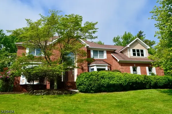 40 Newland Ct, Bridgewater Twp., NJ 08807