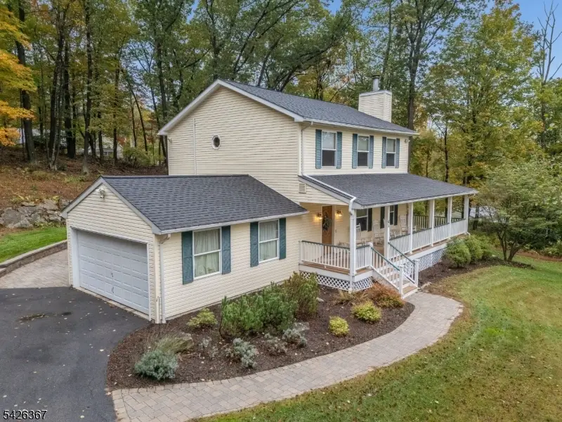 65 Summerfield Rd, White, NJ 07823 - #3