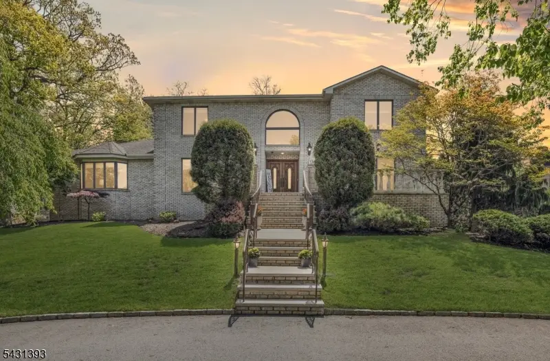 70 Forest Hills Way, Cedar Grove, NJ 07009 - #2