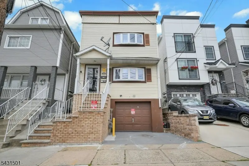 225 Palmer St, Elizabeth, NJ 07202 - #1