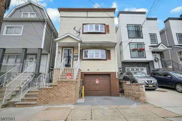 225 Palmer St, Elizabeth City, NJ 07202