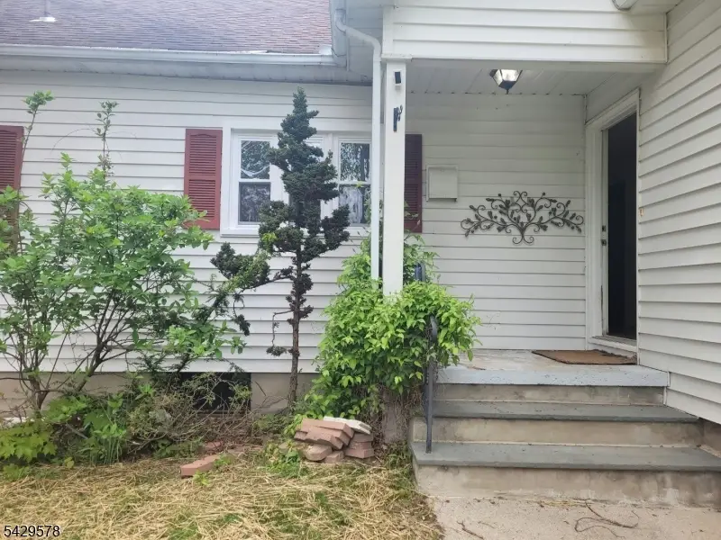 16 Stillwater Rd, Blairstown, NJ 07825 - #3