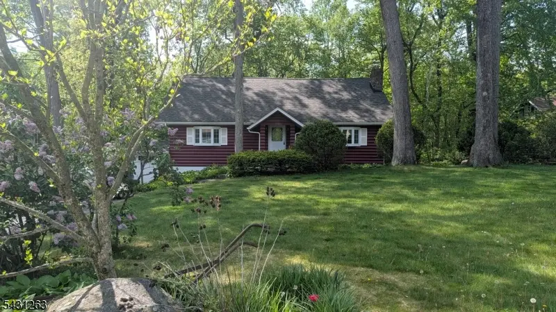 31 Cascade Way, Butler, NJ 07405 - #1
