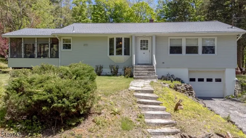 18 Little Rd, Lafayette, NJ 07848 - #2
