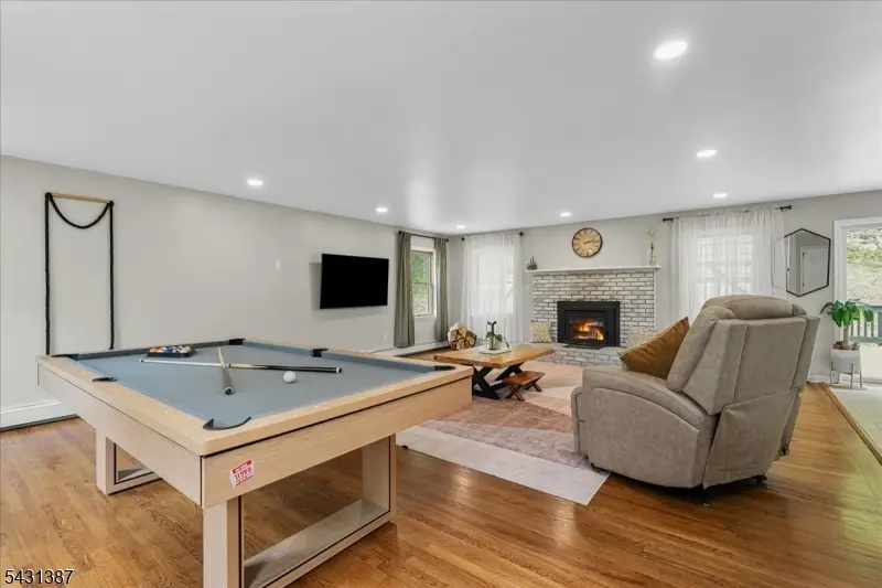 40 Tamarack Rd, White, NJ 07823 - #3
