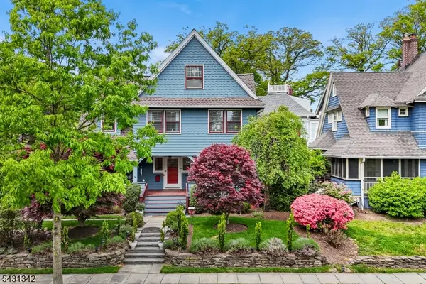 296 Ridgewood Ave, Glen Ridge Boro Twp., NJ 07028