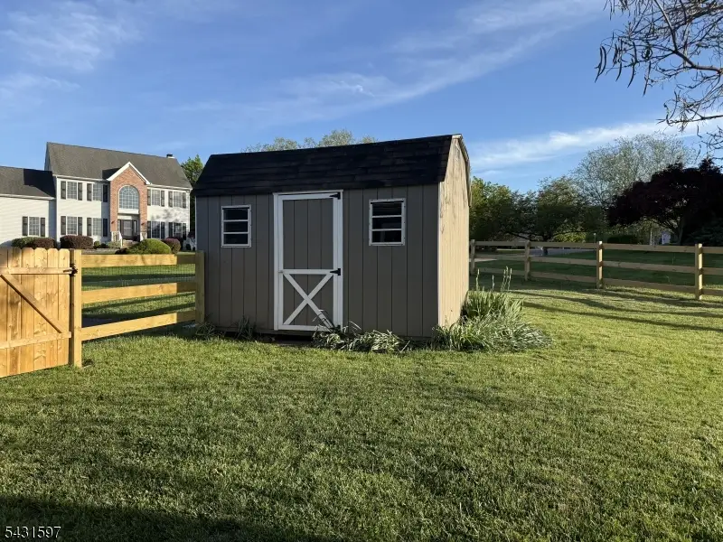 18 Kline Blvd, Whitehouse Station, NJ 08889 - #3