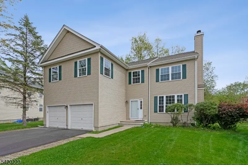 59 Scenic Ct, Hackettstown, NJ 07840 - #2