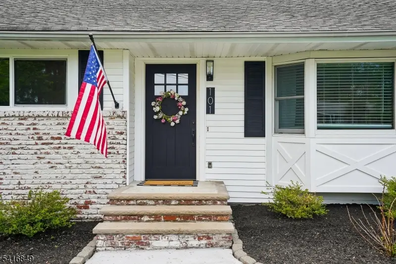 101 Sunnyview Ave West, Beattystown, NJ 07840 - #2