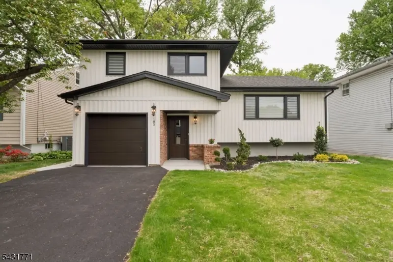 185 Maple St, Roselle Park, NJ 07204 - #1