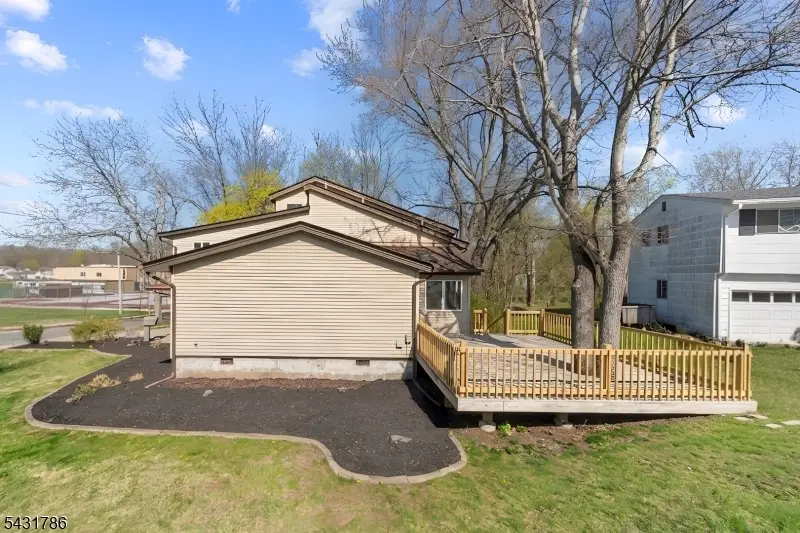 14 Trenton Pl, Newton, NJ 07860 - #3