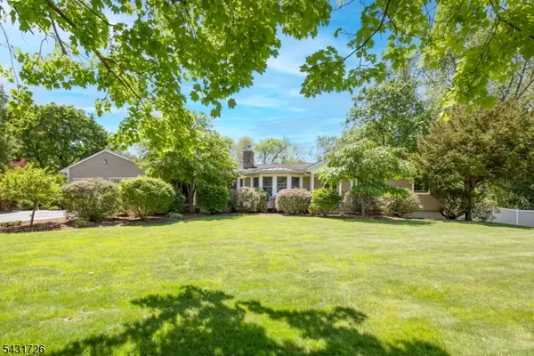 58 Elizabeth St, Bernards Twp., NJ 07920