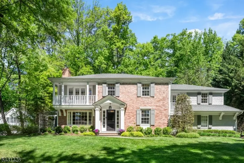 14 Cross Gates, Millburn, NJ 07078 - #1