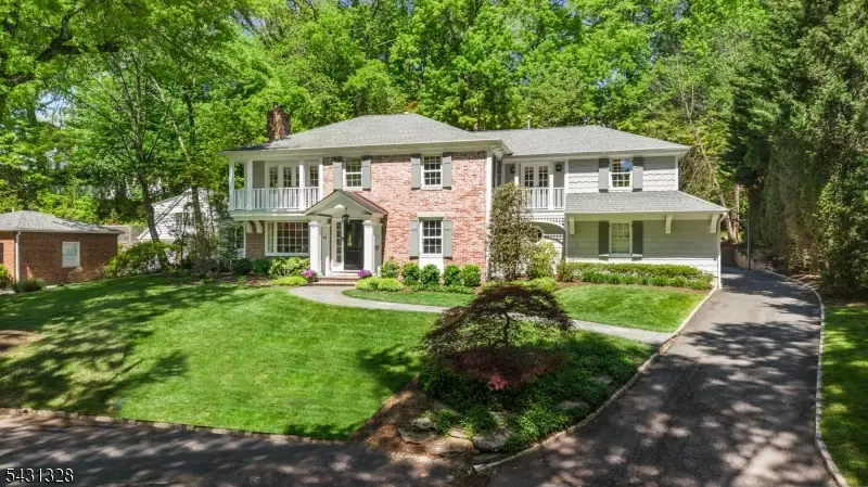 14 Cross Gates, Millburn, NJ 07078 - #3