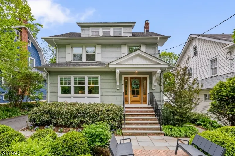 16 Oakview Ave, Maplewood, NJ 07040 - #1