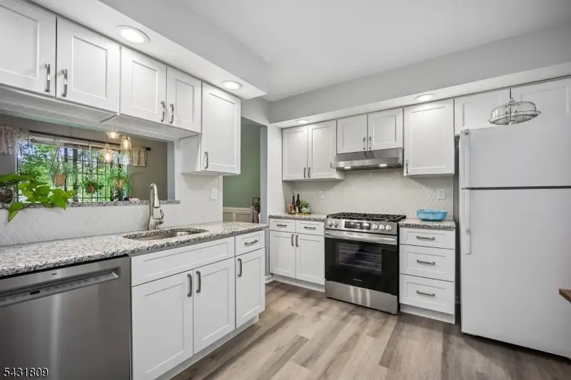 10H Sentinel Ct #H, Chatham, NJ 07928 - #1