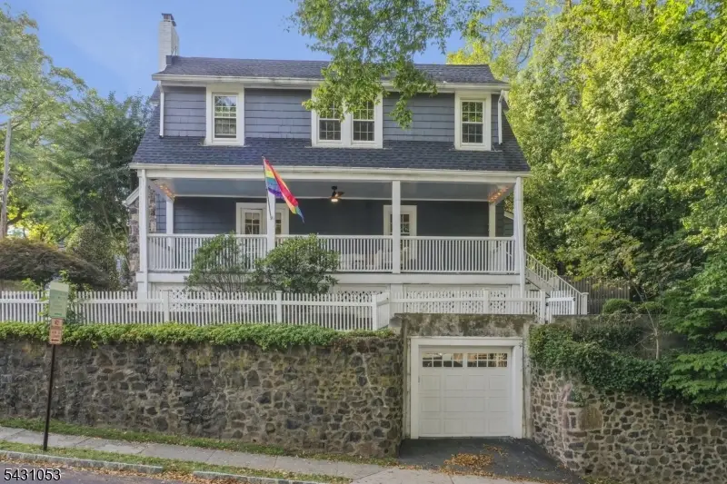 1 Oakridge Rd, West Orange, NJ 07052 - #3