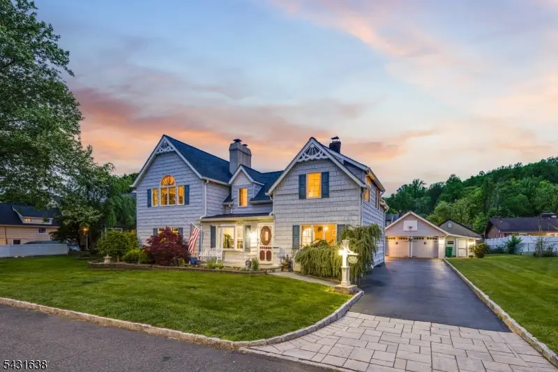 2065 Prospect Ave, Scotch Plains, NJ 07076 - #1