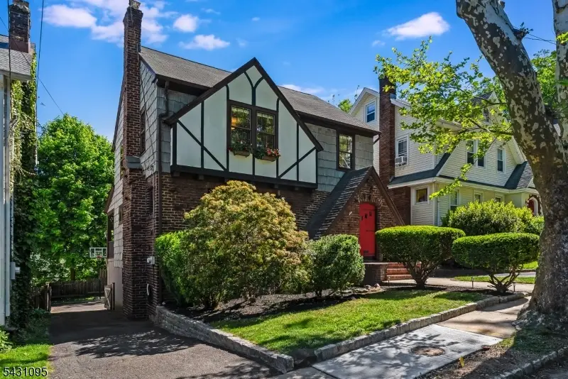 15 Rynda Rd, Maplewood, NJ 07040 - #2