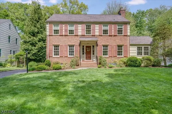 257 Brookhaven Way, Millburn Twp., NJ 07078