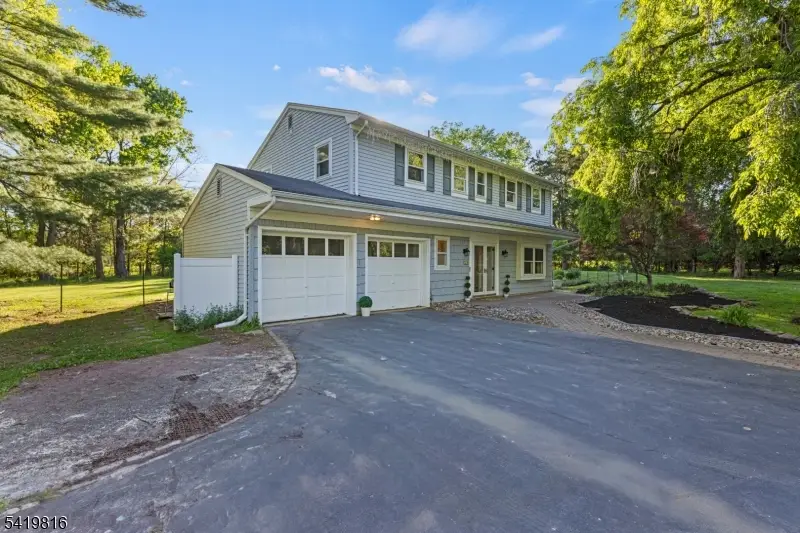 28 Deer Run Dr, Montgomery, NJ 08502 - #2