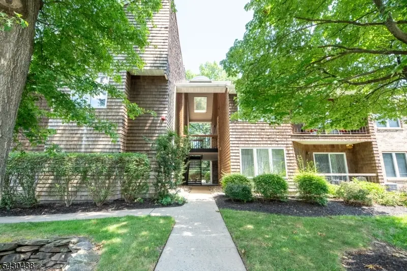7 Tulip Cres #2D, Little Falls, NJ 07424 - #1