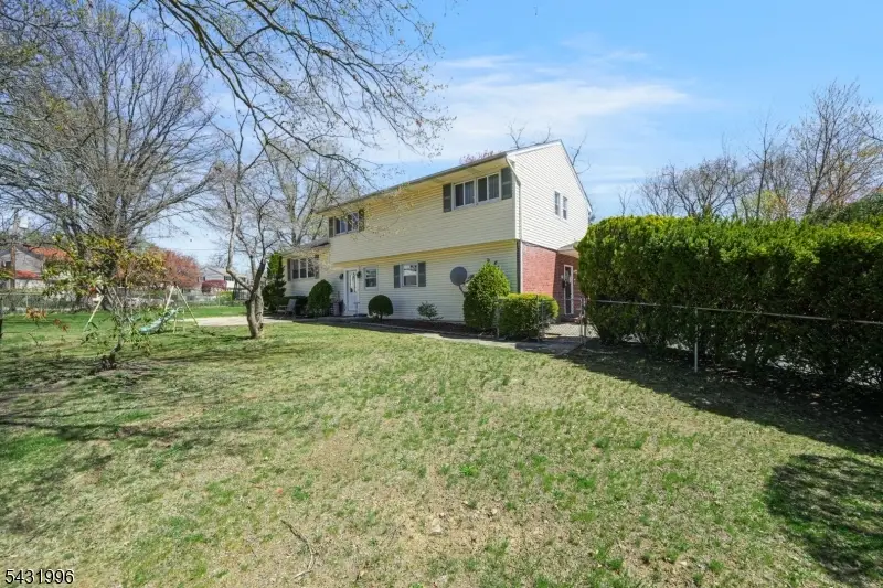 292 Summerhill Rd, East Brunswick, NJ 08816 - #3